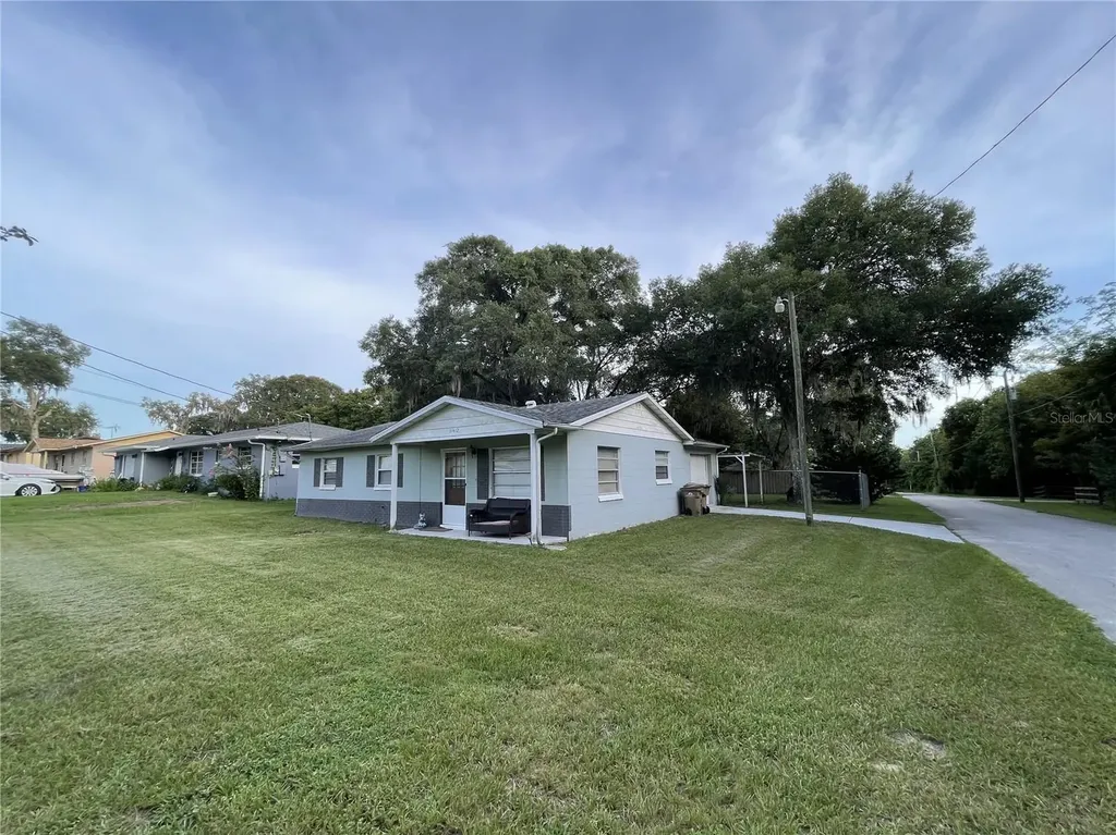 31412 Indianola Drive Leesburg FL 34748