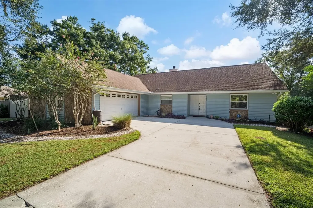 5950 Caroline Drive Wesley Chapel FL 33545