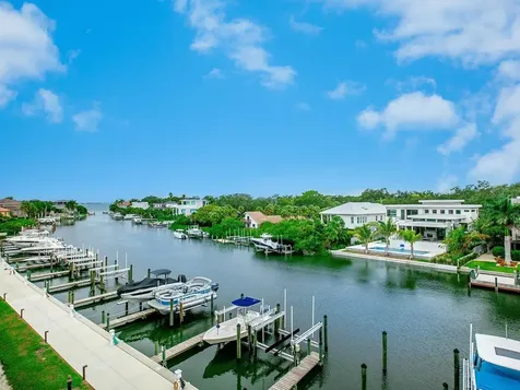 1709 N Tamiami Trail Sarasota FL 34234
