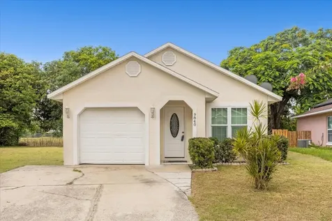9840 Red Clover Avenue Orlando FL 32824