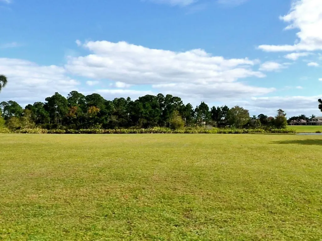 209 SE Bella Strano Port Saint Lucie FL 34984