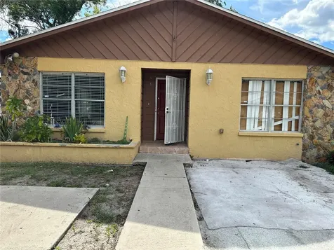 8304 El Portal Drive Tampa FL 33604