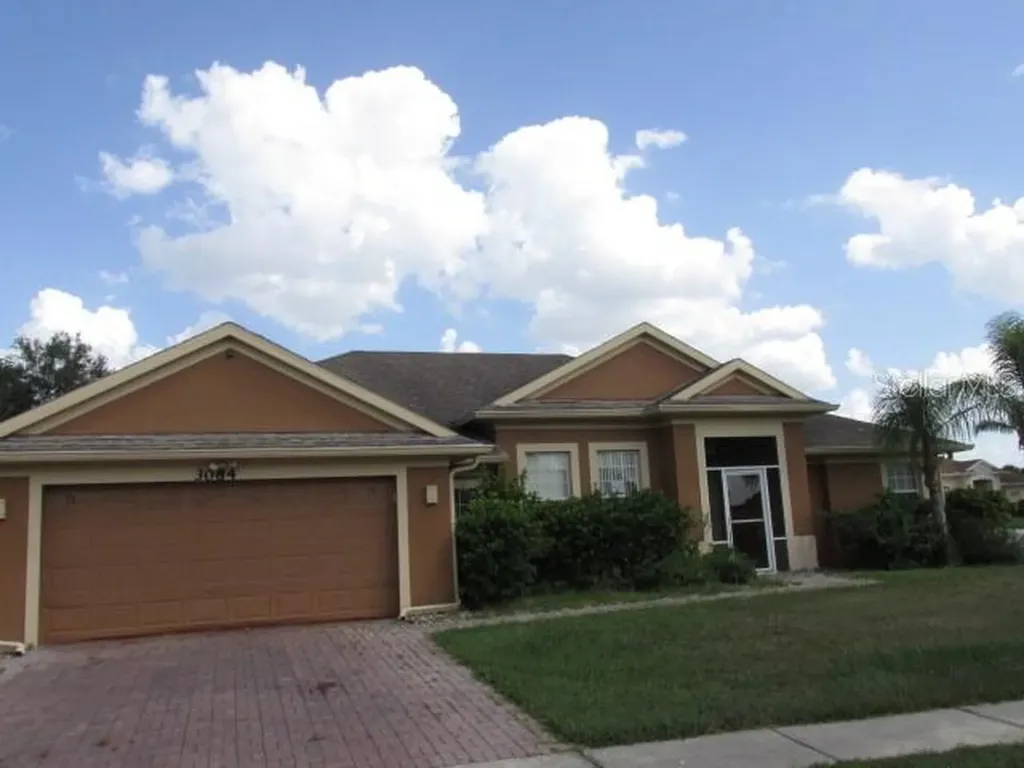3084 Bay Laurel Circle N Kissimmee FL 34744