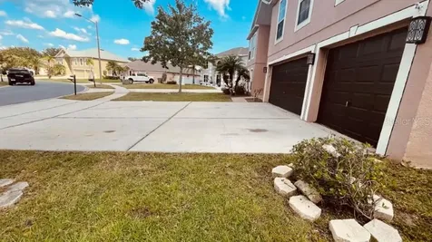 4062 Sunny Day Way Kissimmee FL 34744