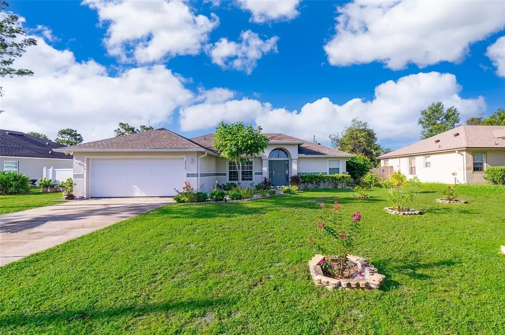 3212 Sky Street Deltona FL 32738