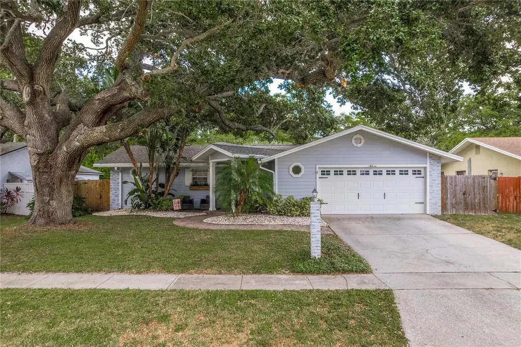 2217 Cypress Point Drive E Clearwater FL 33763