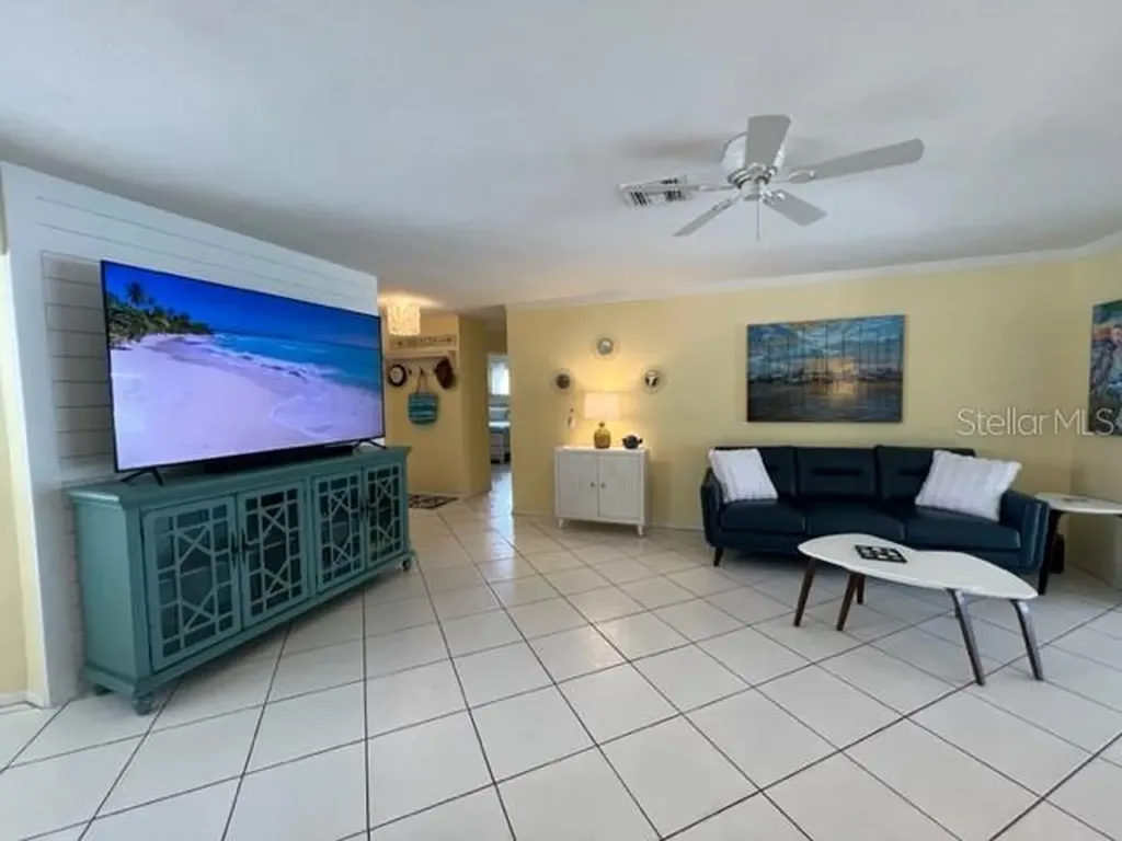 7328 Curtiss Avenue Sarasota FL 34231