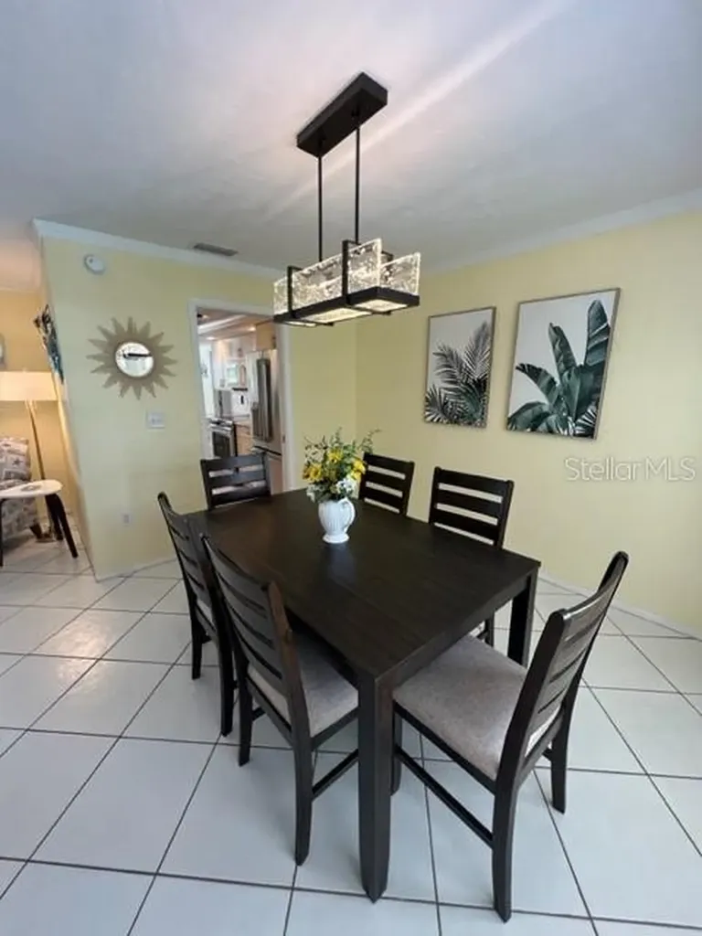 7328 Curtiss Avenue Sarasota FL 34231