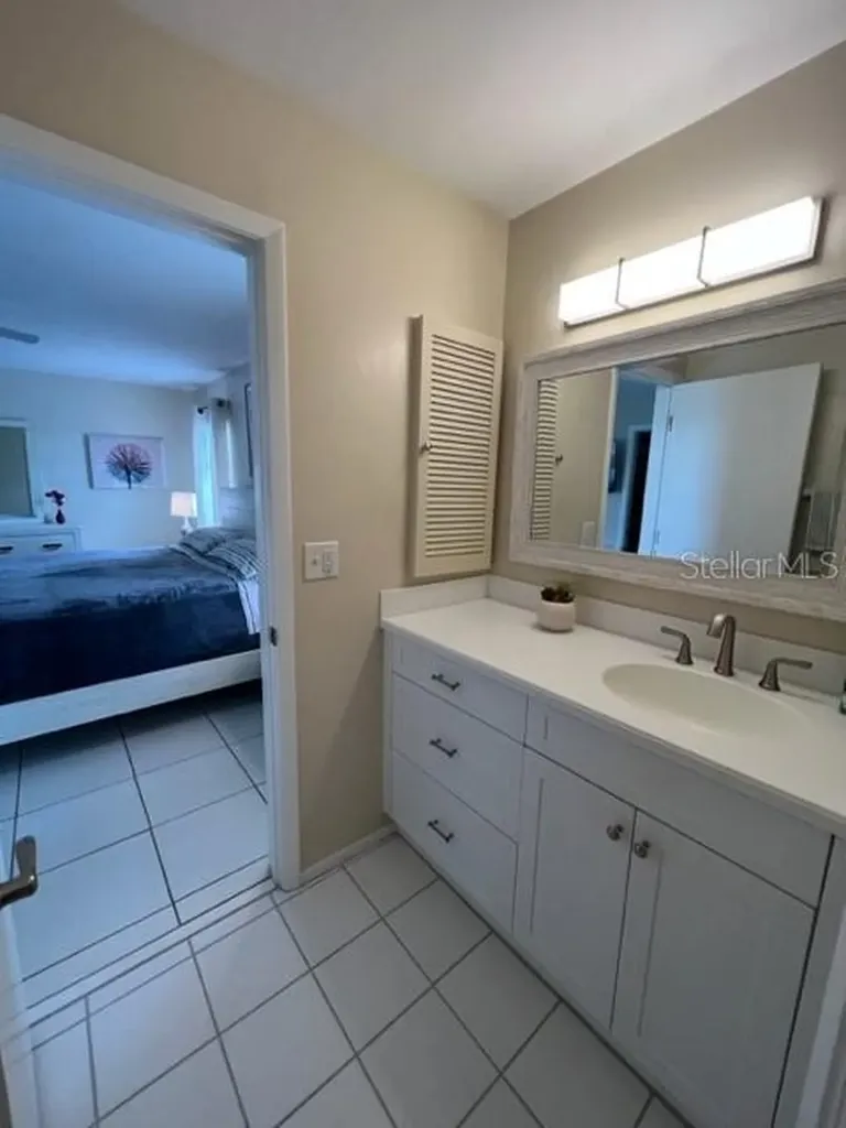7328 Curtiss Avenue Sarasota FL 34231