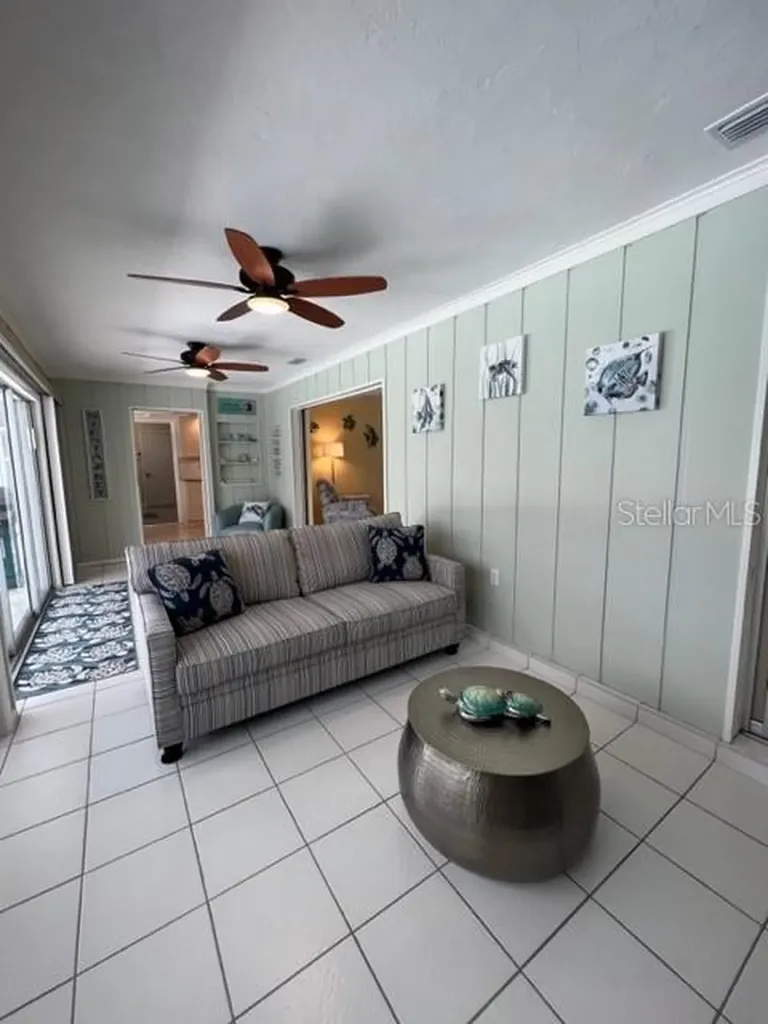 7328 Curtiss Avenue Sarasota FL 34231