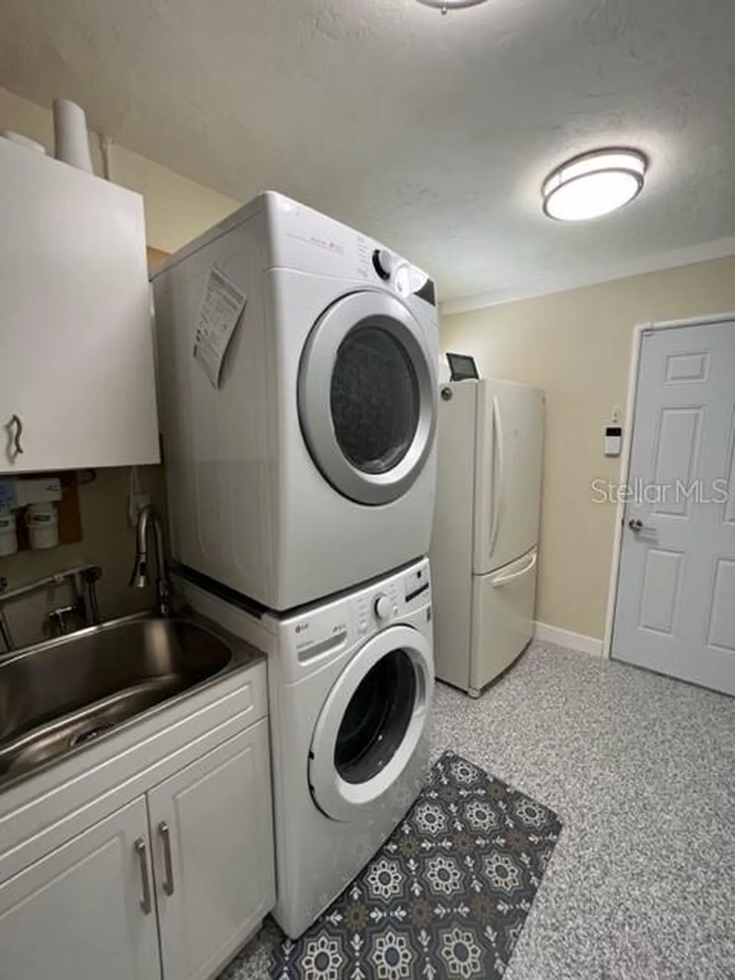7328 Curtiss Avenue Sarasota FL 34231