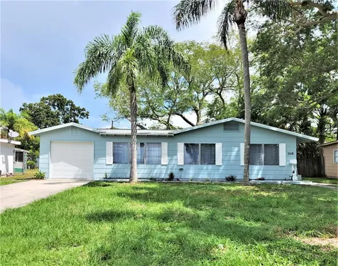 1119 60th Avenue N St Petersburg FL 33703