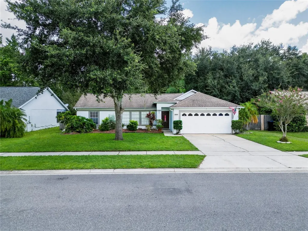10221 Winding Creek Lane Orlando FL 32825