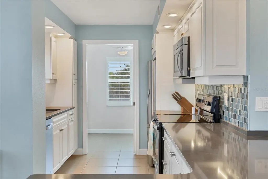4325 Gulf Of Mexico Drive Longboat Key FL 34228