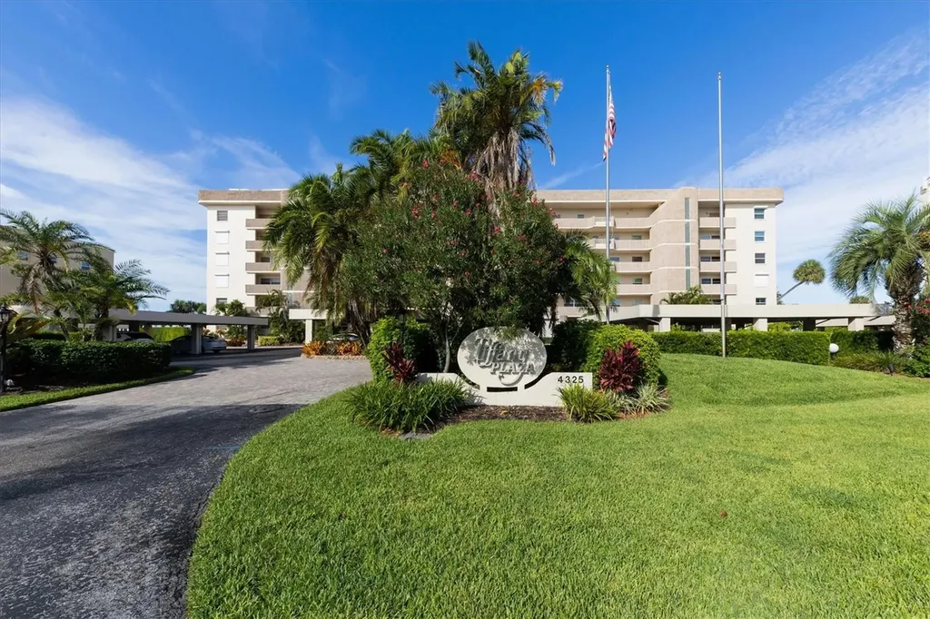 4325 Gulf Of Mexico Drive Longboat Key FL 34228