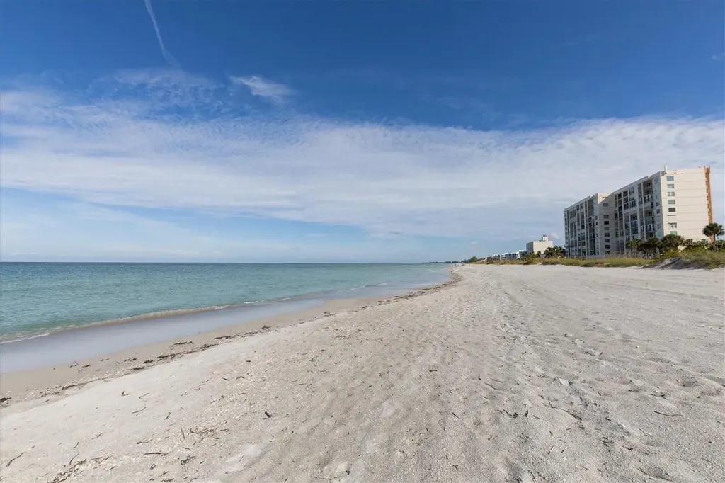 4325 Gulf Of Mexico Drive Longboat Key FL 34228
