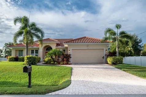 7172 N Leewynn Drive Sarasota FL 34240