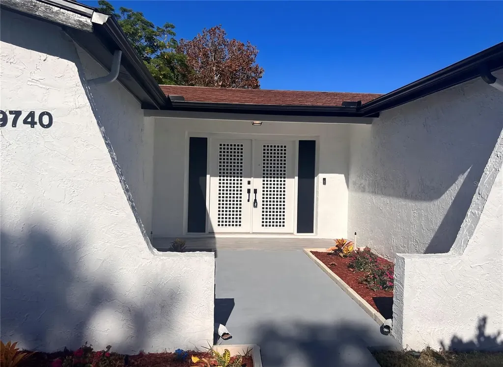 9740 Lakeside Lane Port Richey FL 34668