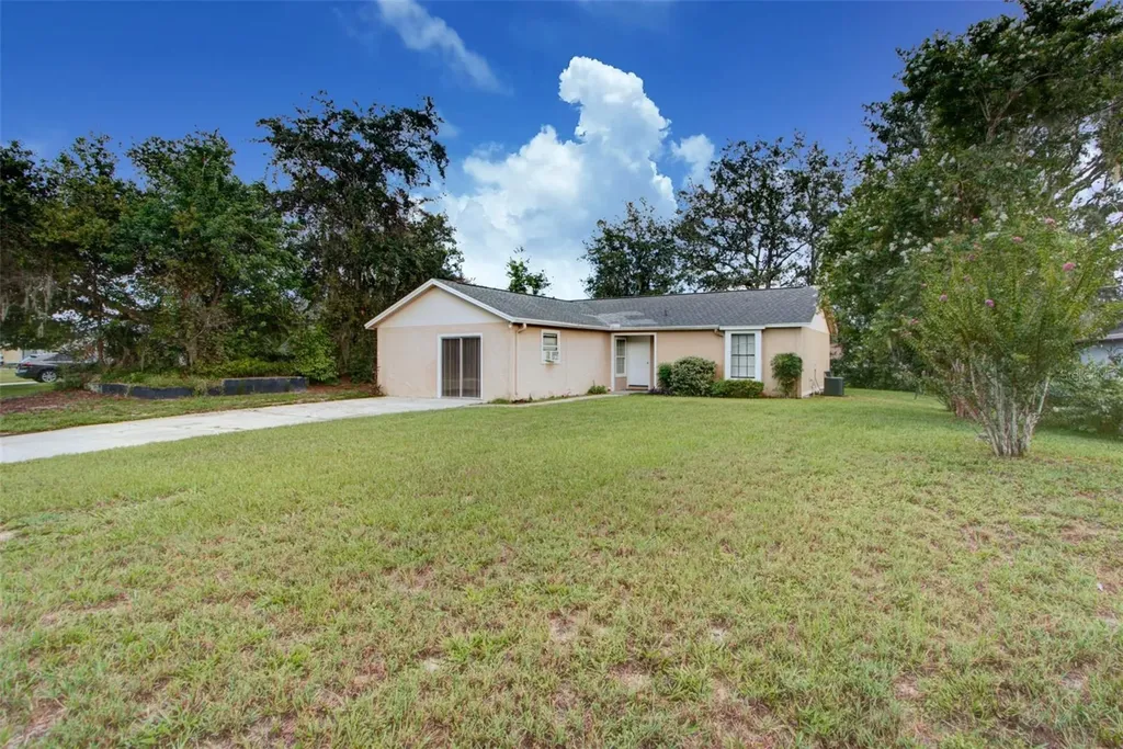 2767 Augustine Court Deltona FL 32738
