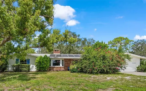 3304 Tanglewood Drive Sarasota FL 34239