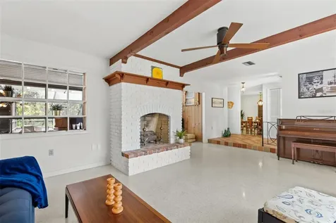 3304 Tanglewood Drive Sarasota FL 34239