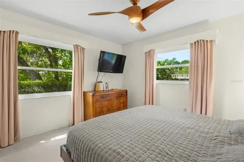 3304 Tanglewood Drive Sarasota FL 34239