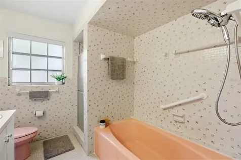 3304 Tanglewood Drive Sarasota FL 34239