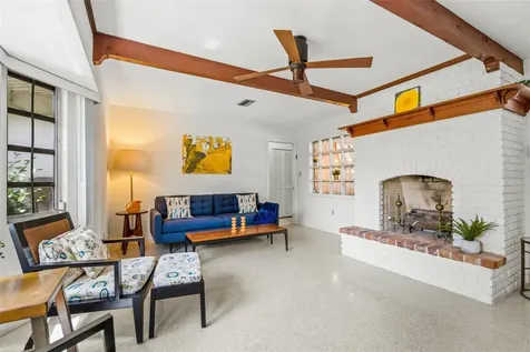 3304 Tanglewood Drive Sarasota FL 34239