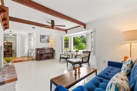 3304 Tanglewood Drive Sarasota FL 34239