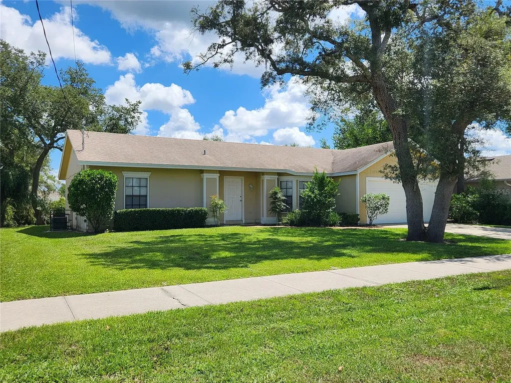 2789 Courtland Boulevard Deltona FL 32738