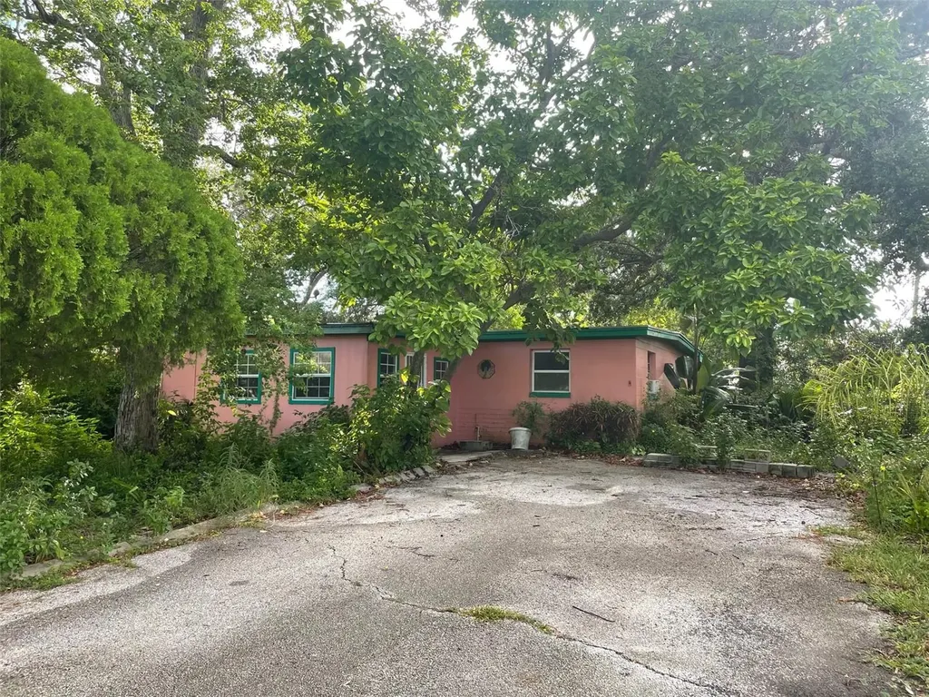 10601 105th Street Largo FL 33773