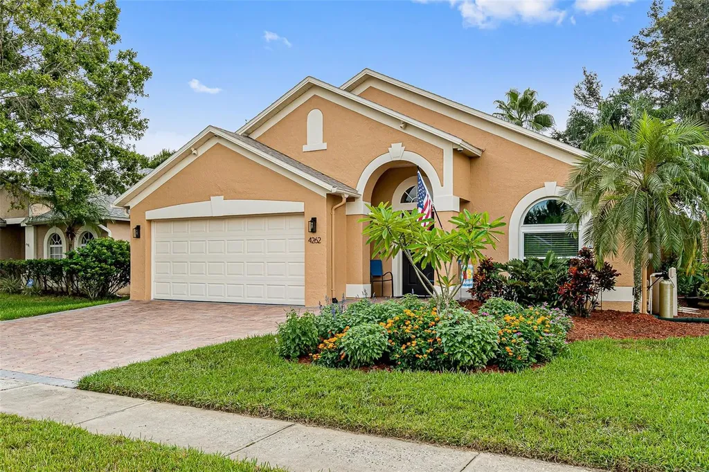 4262 Andover Cay Boulevard Orlando FL 32825