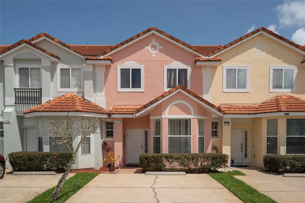 1278 S Beach Circle Kissimmee FL 34746