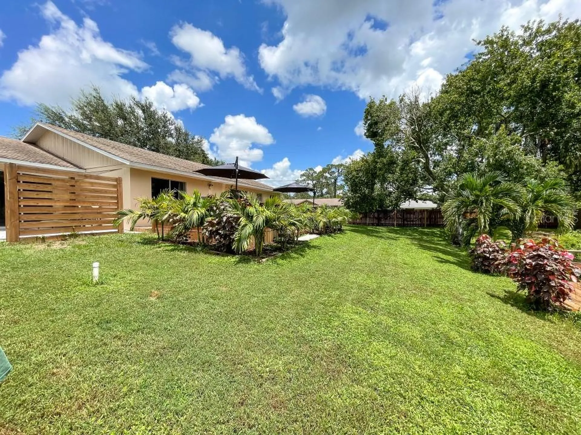 100 Dreamtime Avenue Lake Placid FL 33852