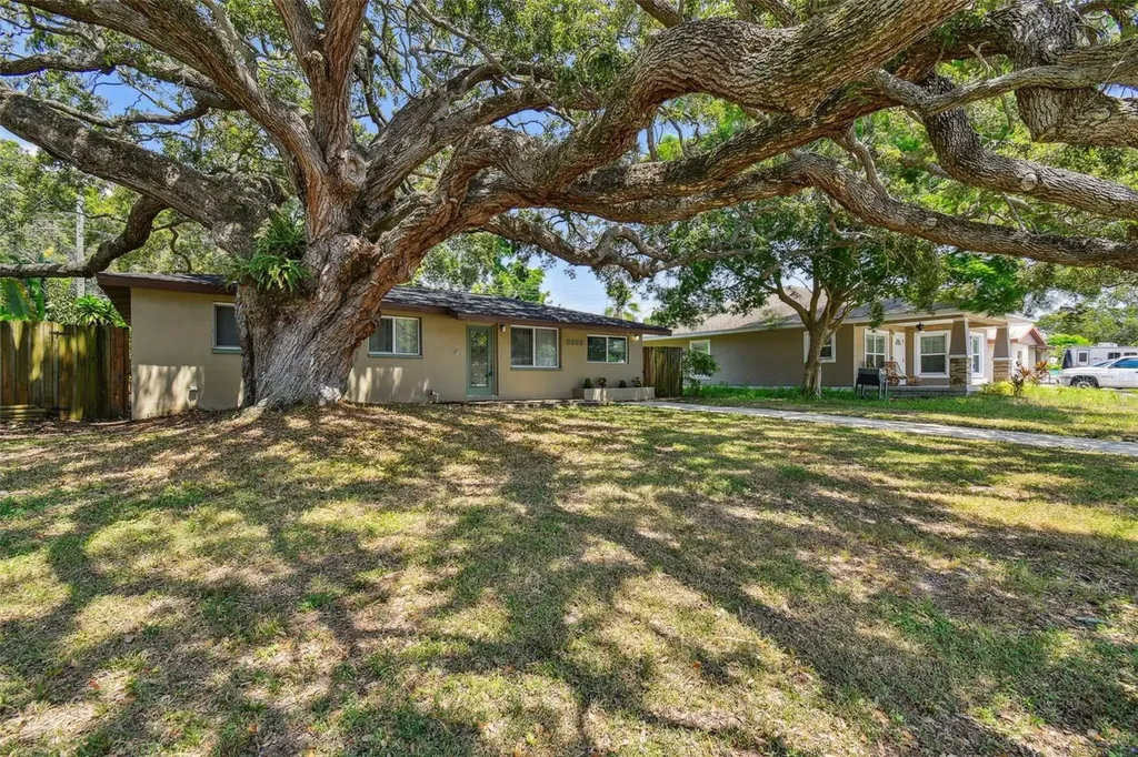 8995 Dream Way Largo FL 33773