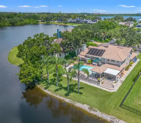 737 Suwannee Court NE St Petersburg FL 33702