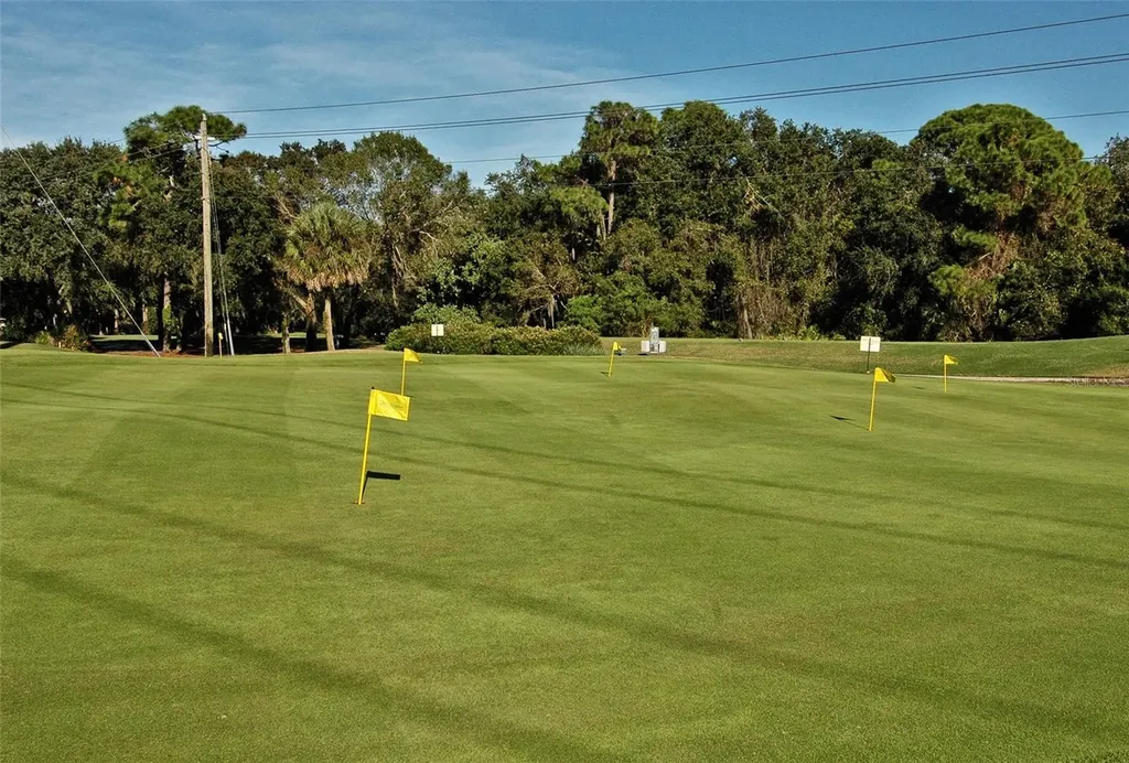 4616 Ringwood Meadow Sarasota FL 34235