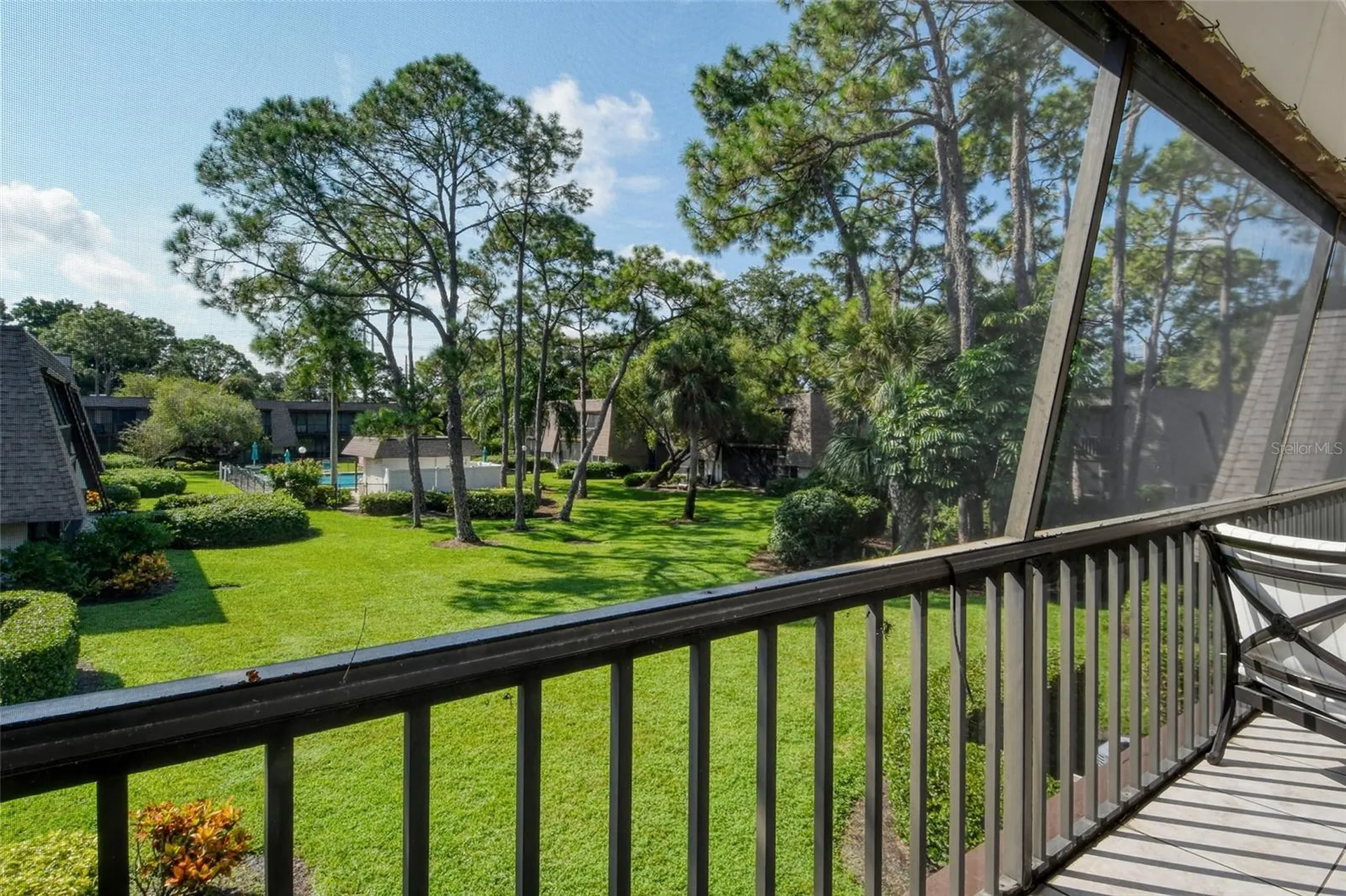 4616 Ringwood Meadow Sarasota FL 34235