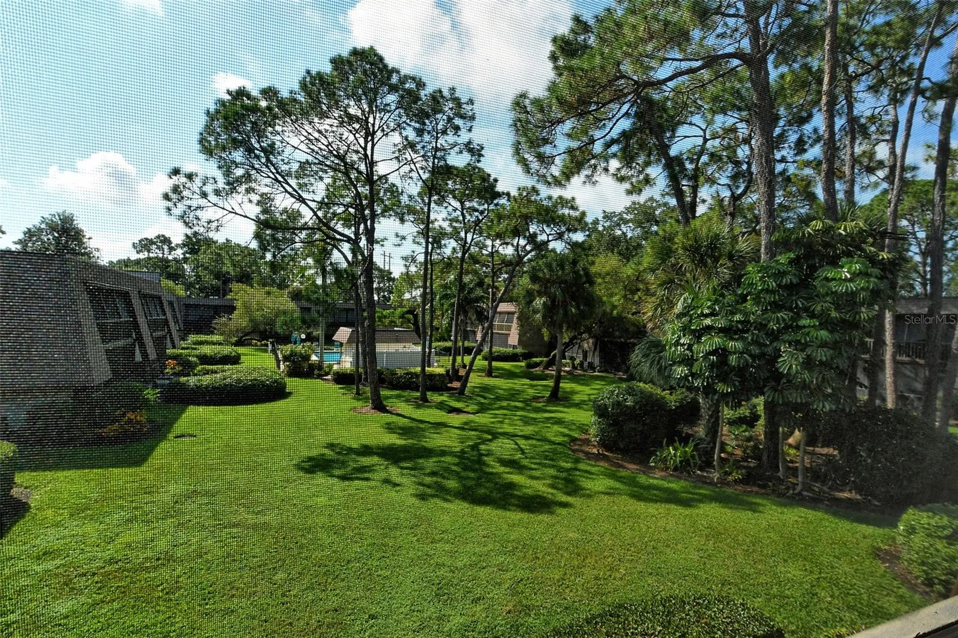 4616 Ringwood Meadow Sarasota FL 34235