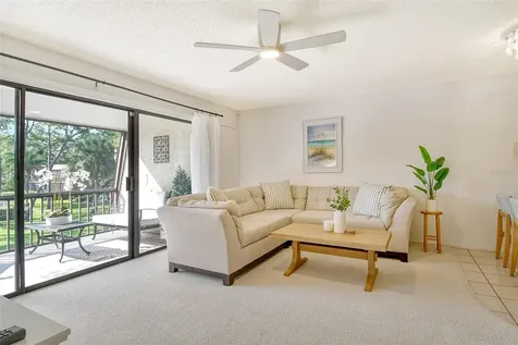 4616 Ringwood Meadow Sarasota FL 34235