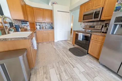 829 E 6th Street Englewood FL 34223