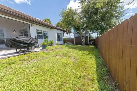829 E 6th Street Englewood FL 34223