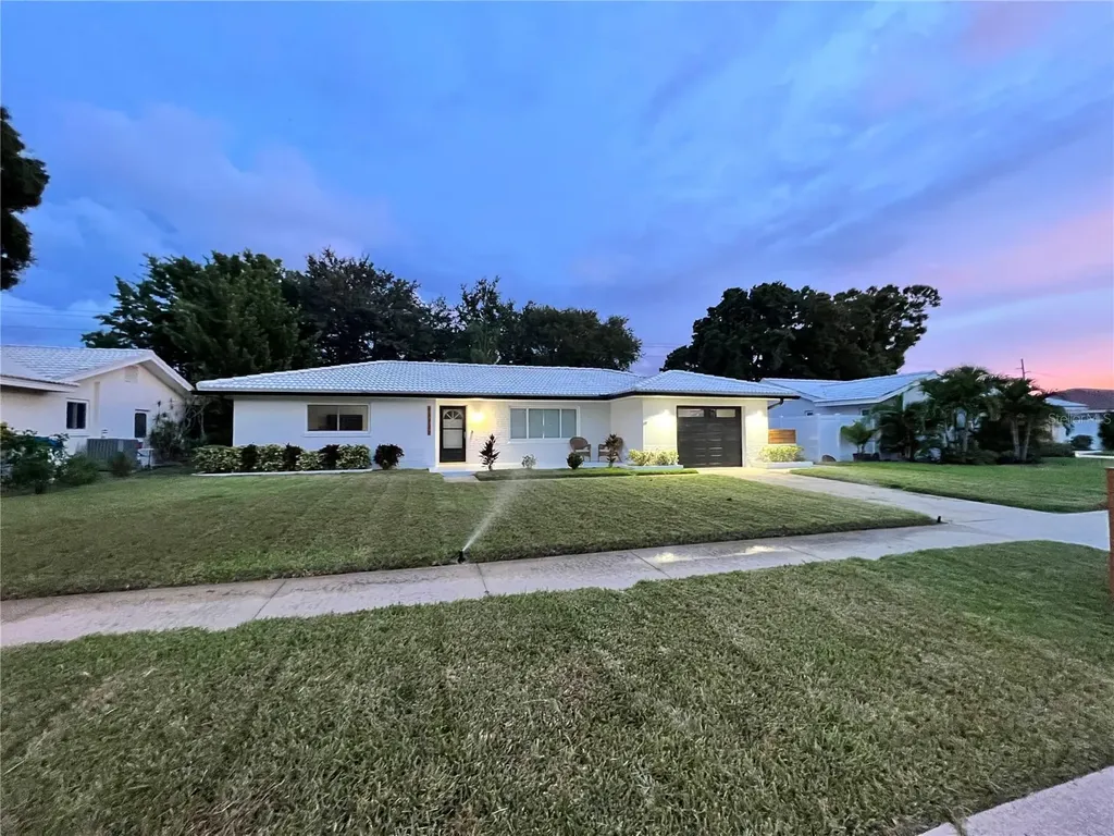 11722 67th Avenue Seminole FL 33772