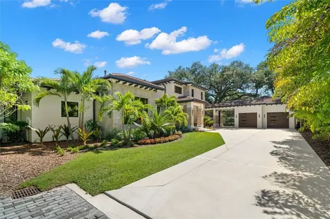 1005 S Siwanoy Street Tampa FL 33629