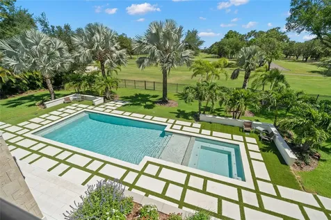1005 S Siwanoy Street Tampa FL 33629