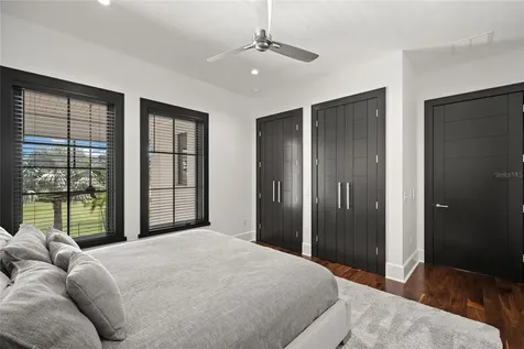 1005 S Siwanoy Street Tampa FL 33629