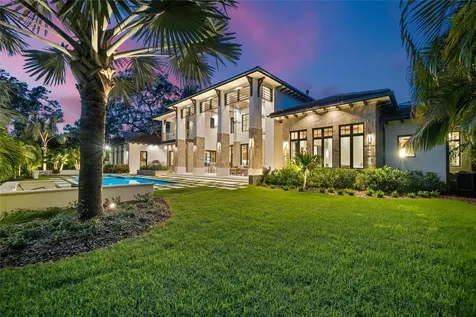 1005 S Siwanoy Street Tampa FL 33629