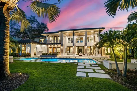 1005 S Siwanoy Street Tampa FL 33629
