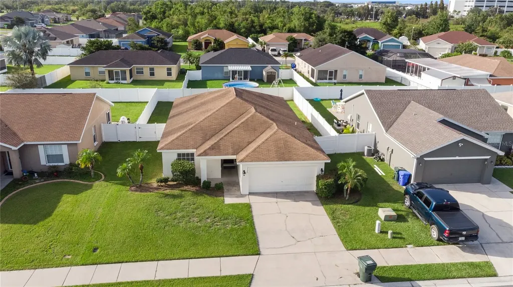 3566 Marsh Wren Street Lakeland FL 33811