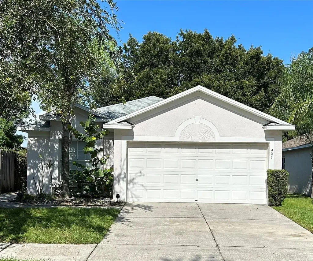401 Scarlet Maple Court Plant City FL 33563